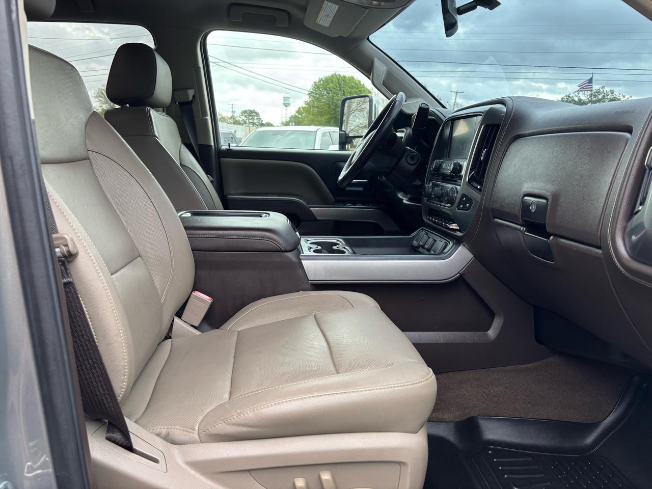 Chevrolet Silverado 2500HD 4WD Crew Cab 153.7" LTZ 2017