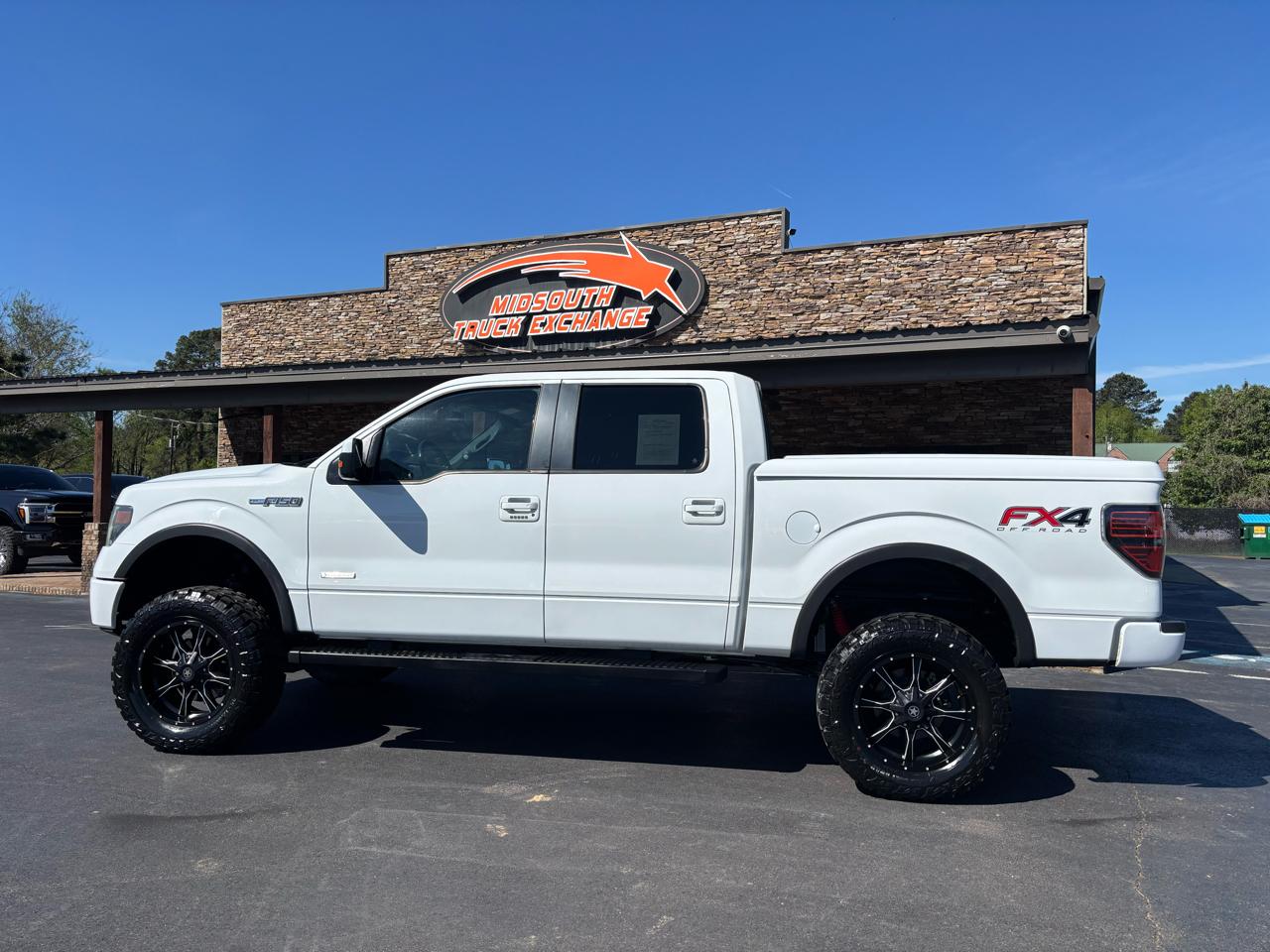 Ford F-150 4WD SuperCrew 145" Platinum 2013