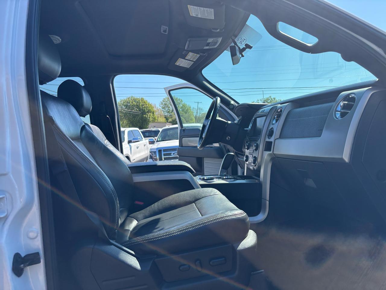Ford F-150 4WD SuperCrew 145" Platinum 2013