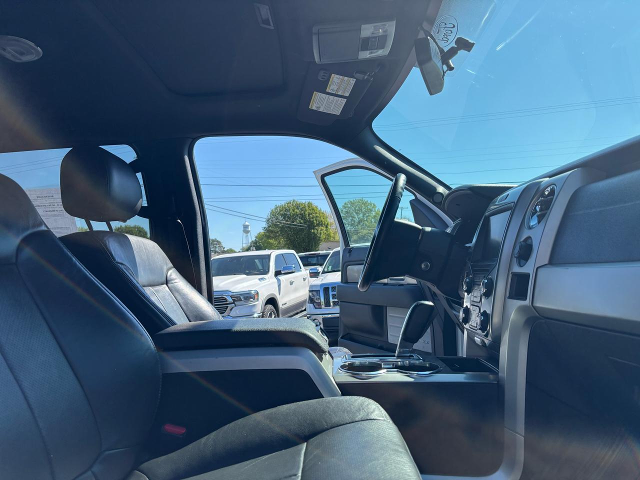 Ford F-150 4WD SuperCrew 145" Platinum 2013