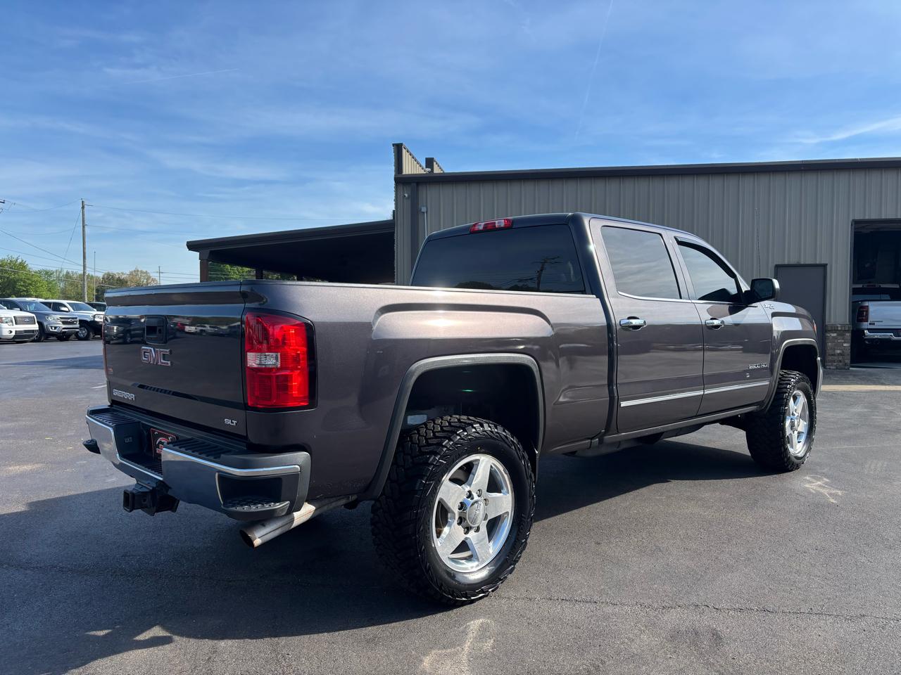 GMC Sierra 2500HD available WiFi 4WD Crew Cab 153.7" SLT 2015