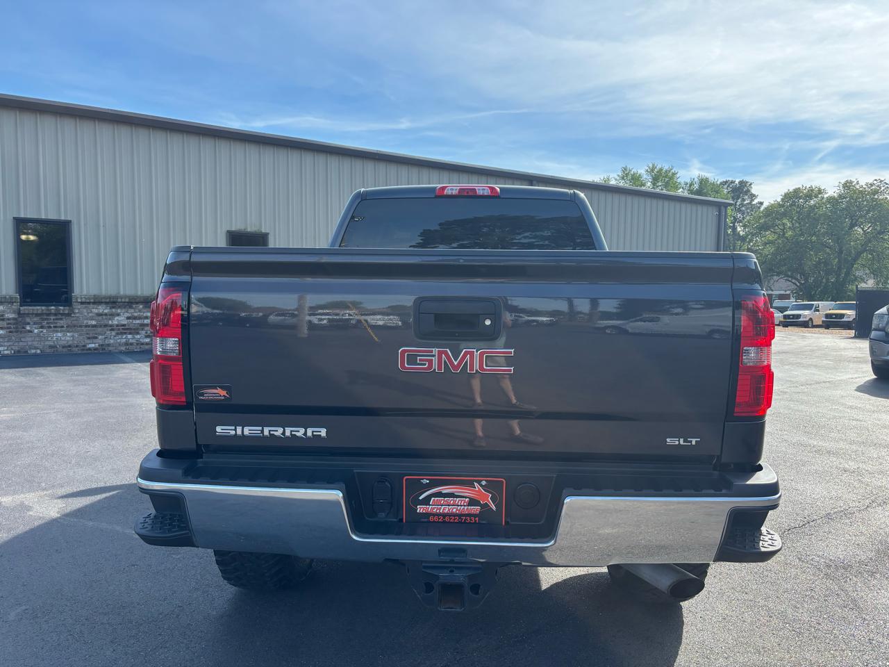 GMC Sierra 2500HD available WiFi 4WD Crew Cab 153.7" SLT 2015