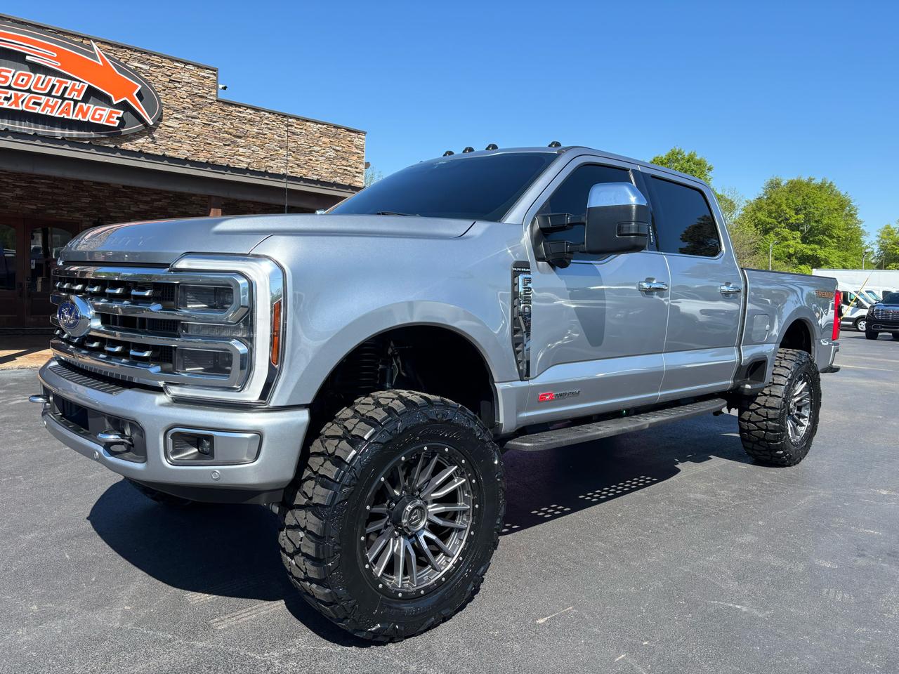 Ford Super Duty F-250 SRW Platinum 4WD Crew Cab 6.75' Box 2024