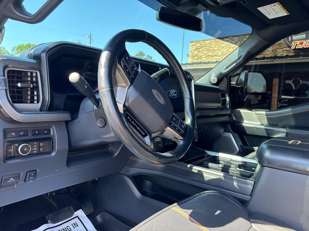 Ford Super Duty F-250 SRW Platinum 4WD Crew Cab 6.75' Box 2024