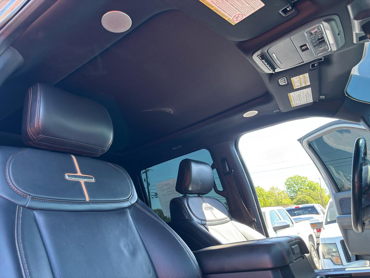 Ford Super Duty F-250 SRW Platinum 4WD Crew Cab 6.75' Box 2024