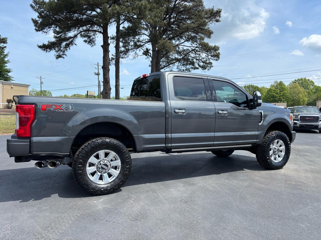 Ford Super Duty F-250 SRW Platinum 4WD Crew Cab 6.75' Box 2019