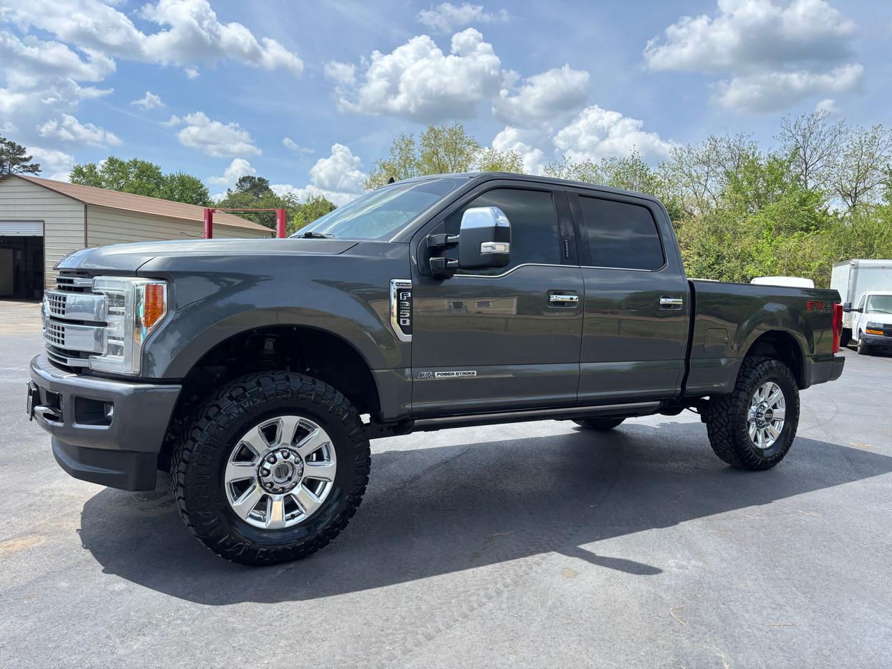 Ford Super Duty F-250 SRW Platinum 4WD Crew Cab 6.75' Box 2019