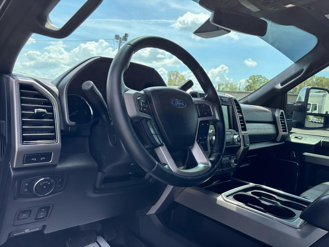 Ford Super Duty F-250 SRW Platinum 4WD Crew Cab 6.75' Box 2019