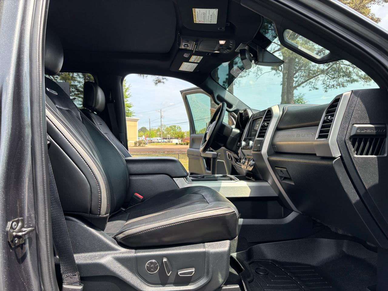 Ford Super Duty F-250 SRW Platinum 4WD Crew Cab 6.75' Box 2019