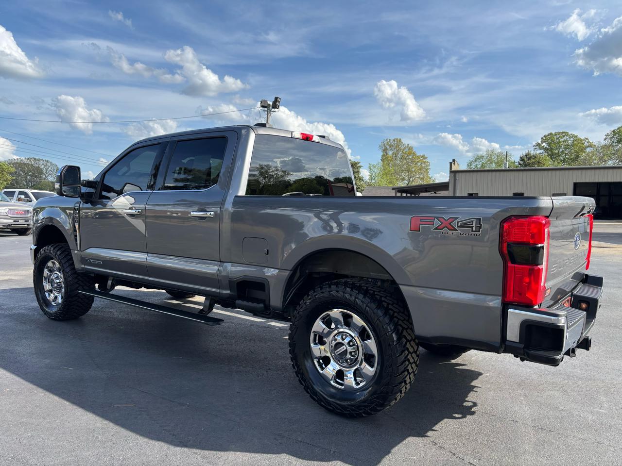 Ford Super Duty F-250 SRW Lariat 4WD Crew Cab 6.75' Box 2024