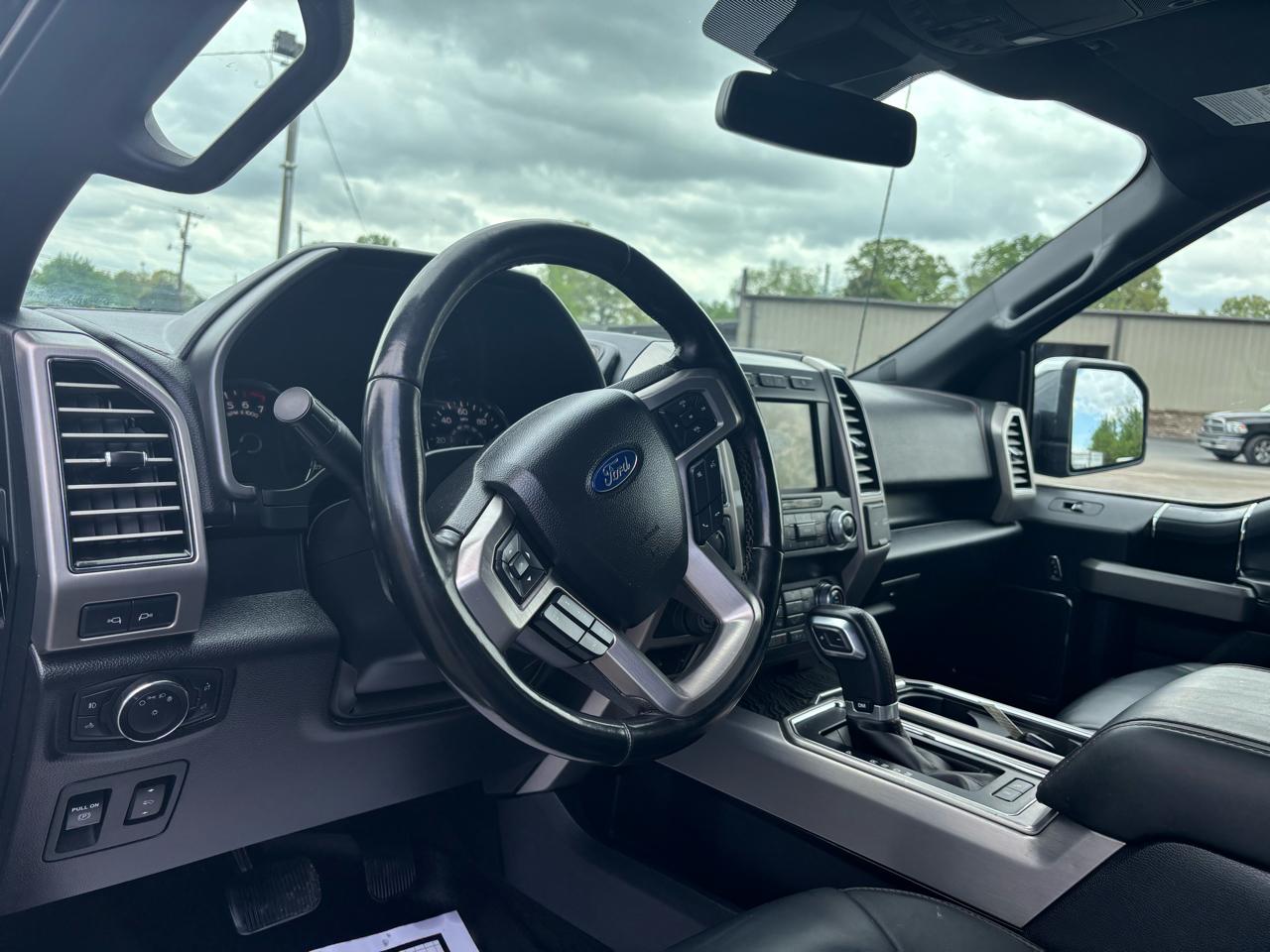 Ford F-150 Platinum 4WD SuperCrew 5.5' Box 2020