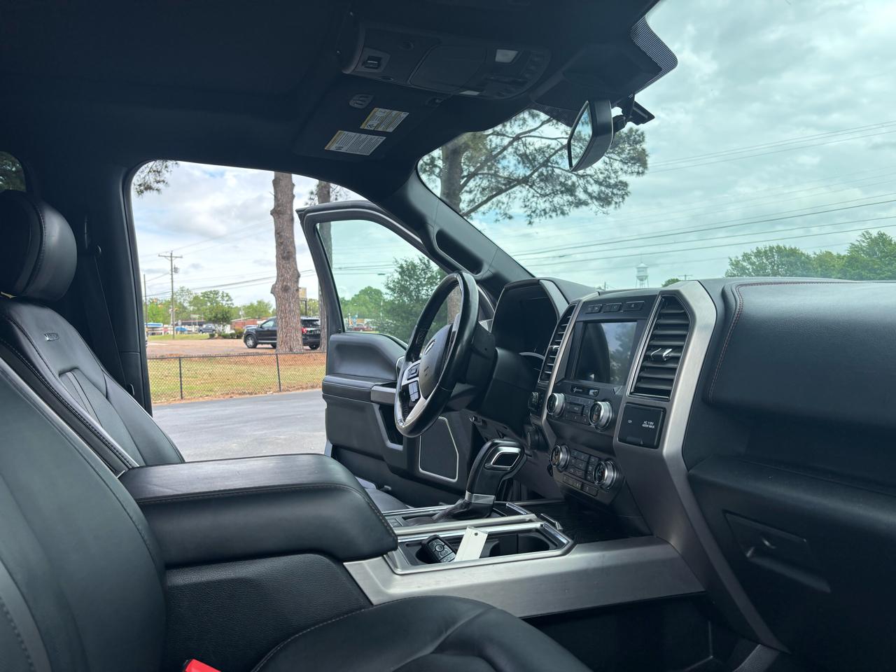 Ford F-150 Platinum 4WD SuperCrew 5.5' Box 2020