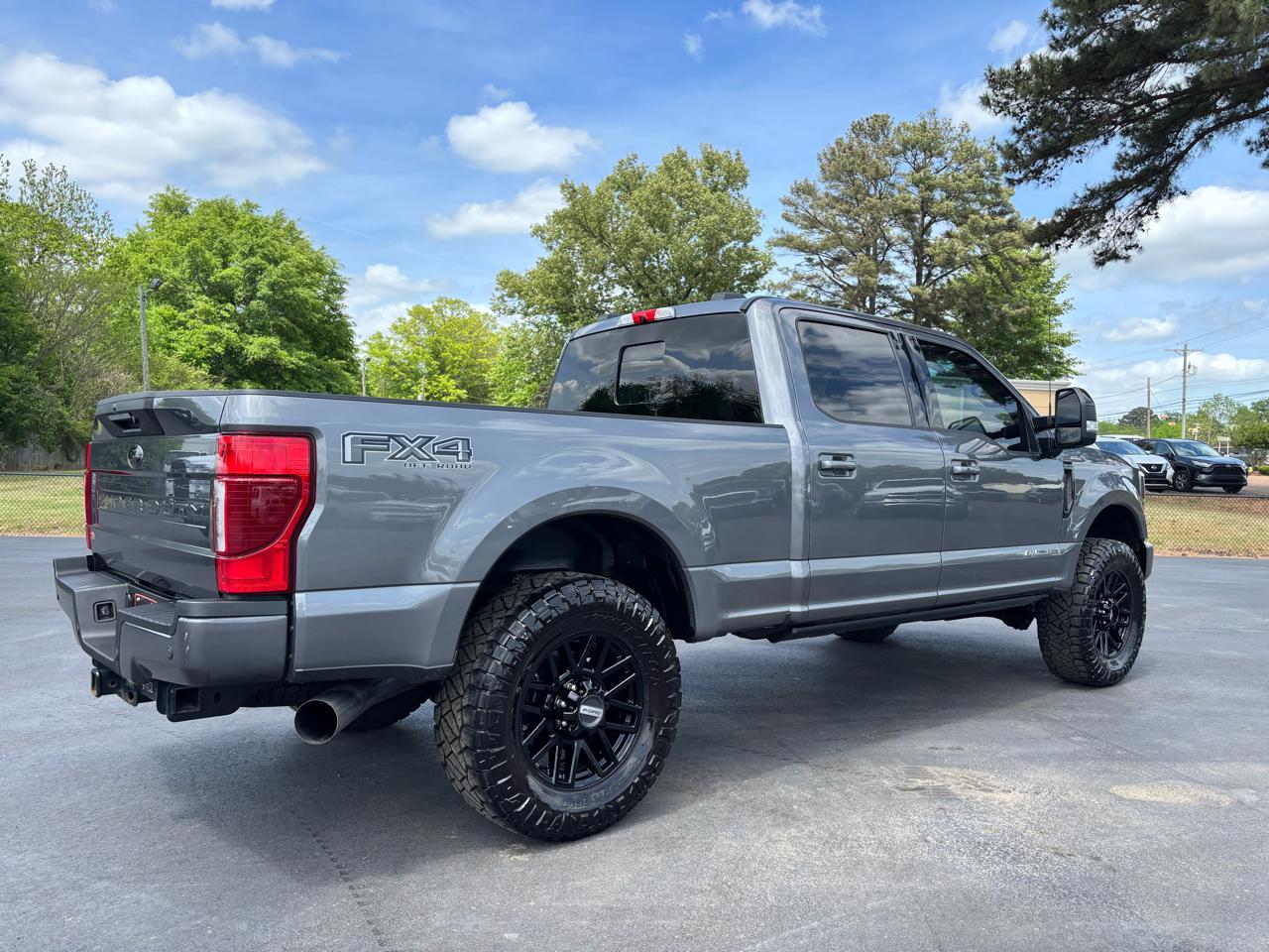 Ford Super Duty F-250 SRW Lariat 4WD Crew Cab 6.75' Box 2022