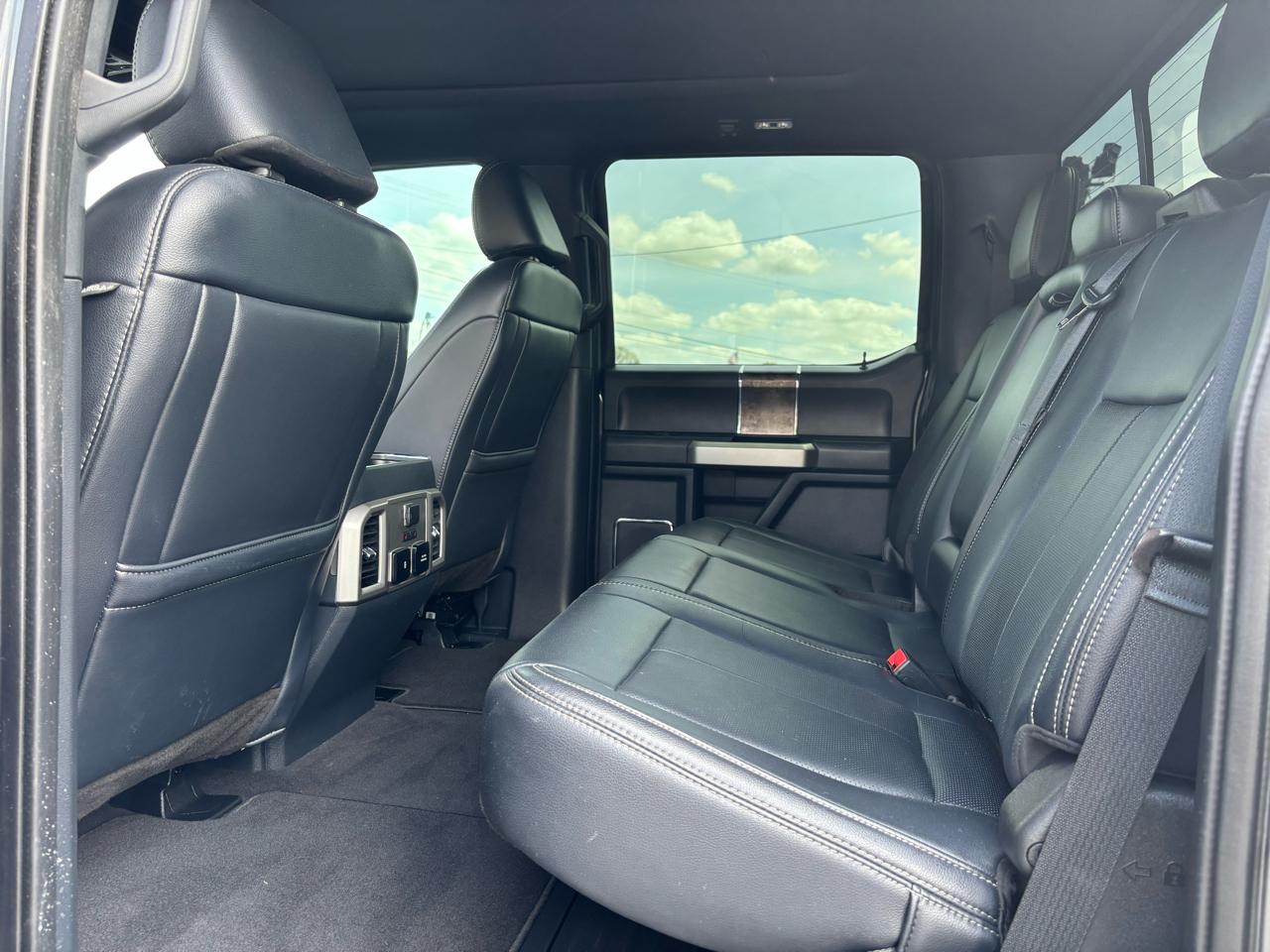 Ford Super Duty F-250 SRW Lariat 4WD Crew Cab 6.75' Box 2022