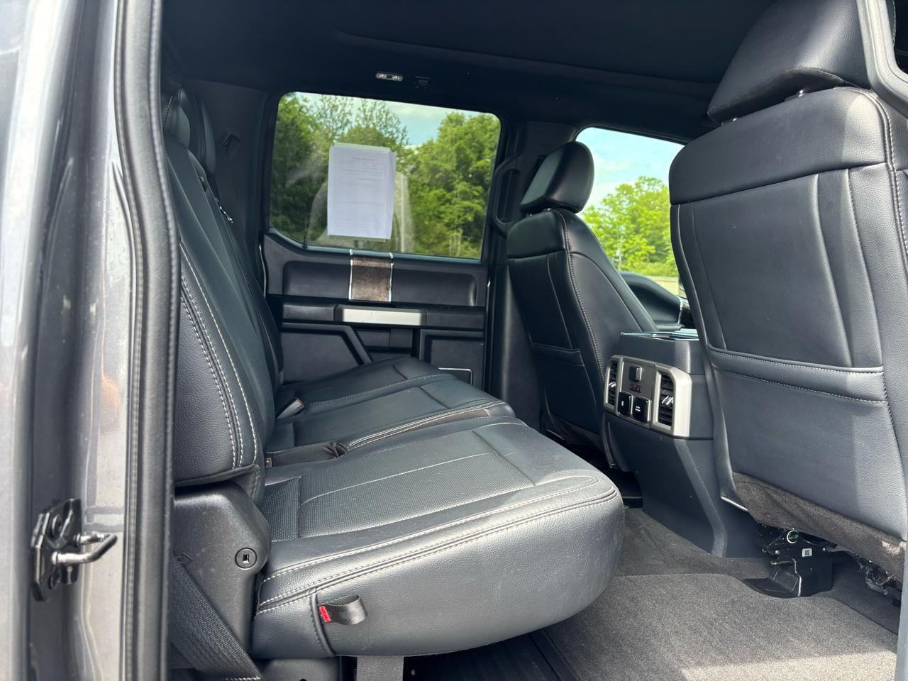 Ford Super Duty F-250 SRW Lariat 4WD Crew Cab 6.75' Box 2022