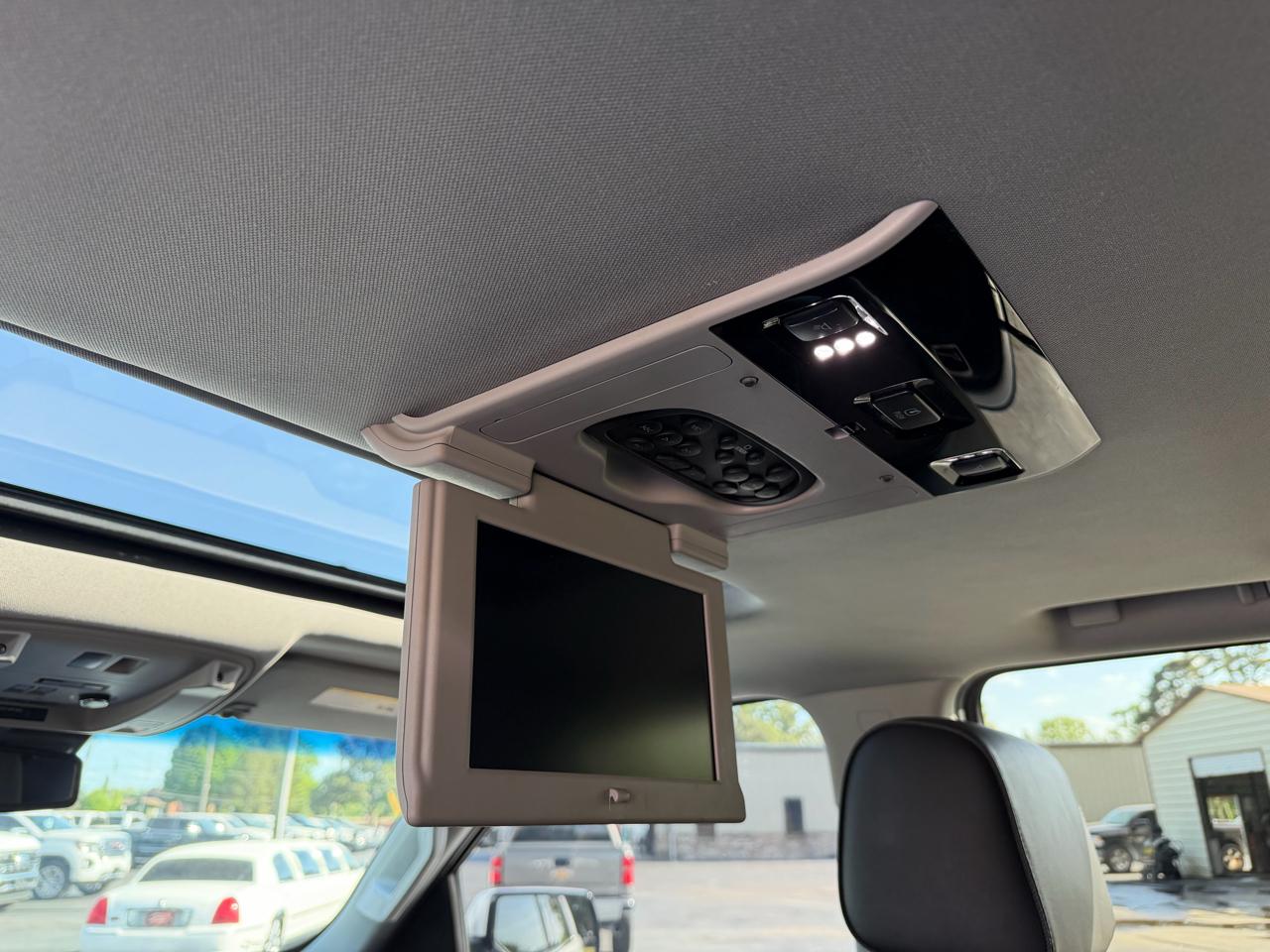 GMC Yukon 4WD 4dr Denali 2018