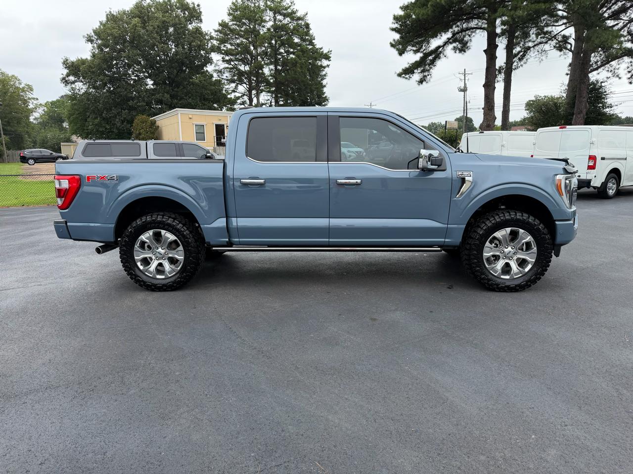 Ford F-150 Platinum 4WD SuperCrew 5.5' Box 2023