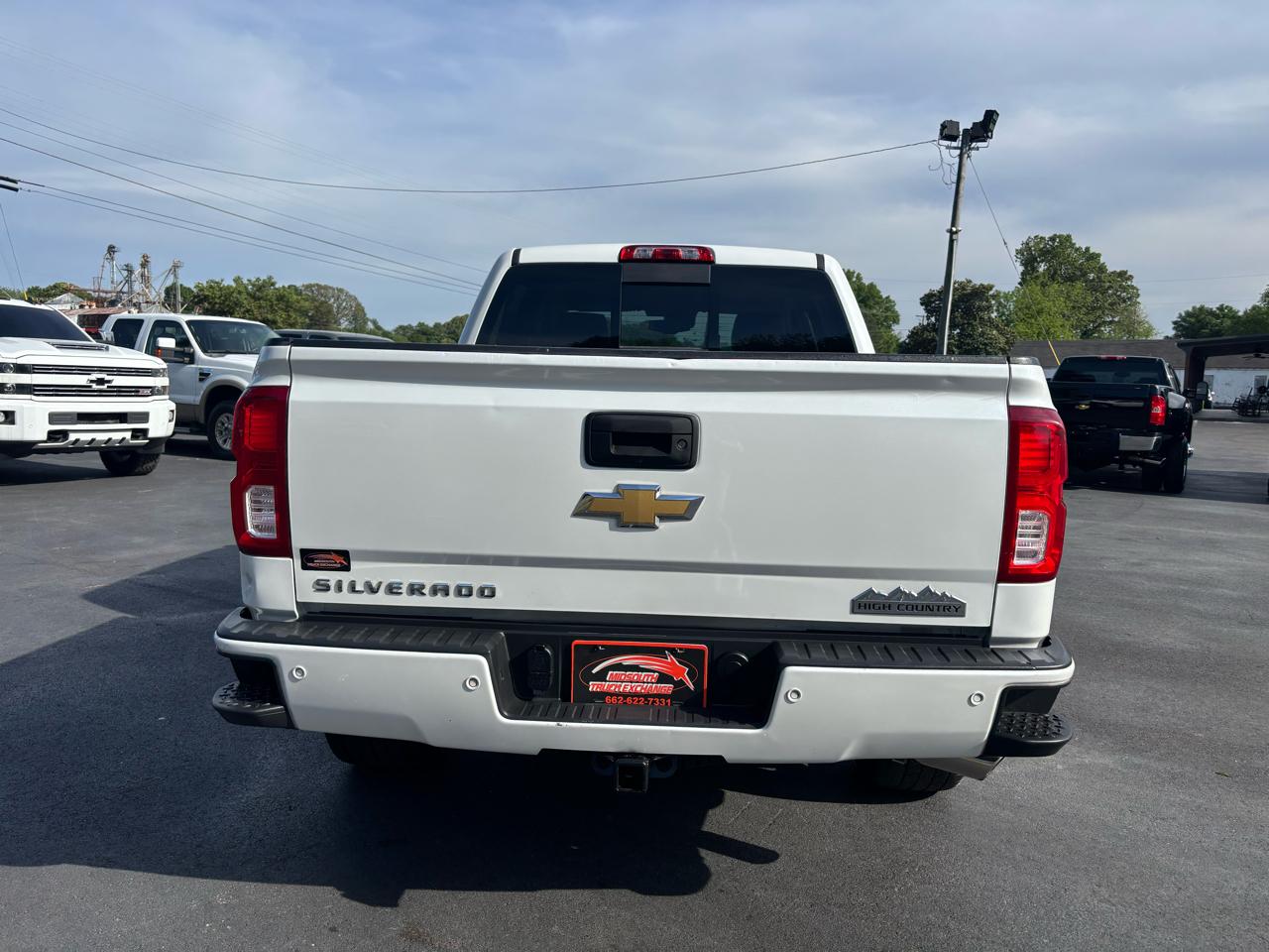 Chevrolet Silverado 1500 4WD Crew Cab 143.5" High Country 2018