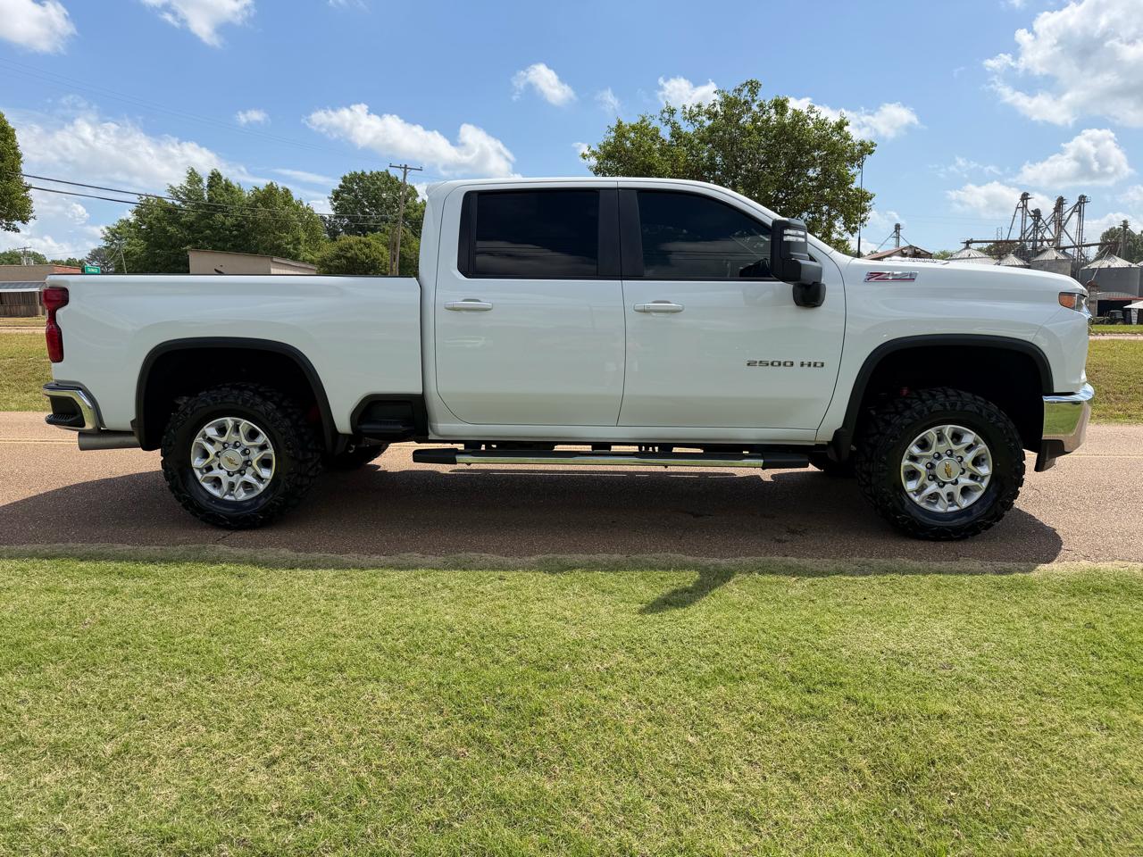 Chevrolet Silverado 2500HD 4WD Crew Cab 159" LT 2022