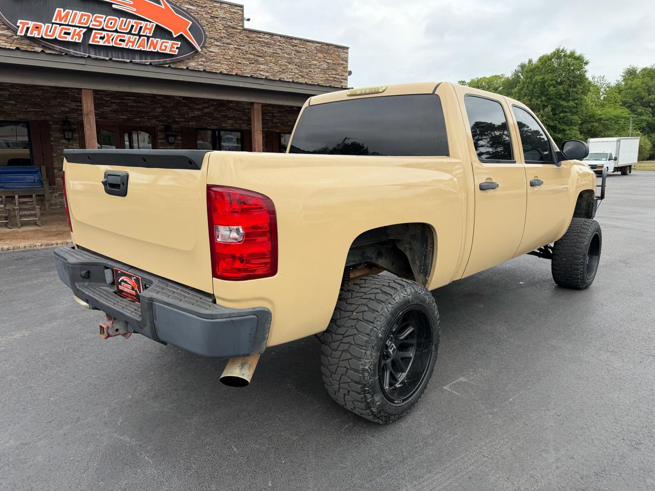 Chevrolet Silverado 1500 4WD Crew Cab 143.5" LT 2009