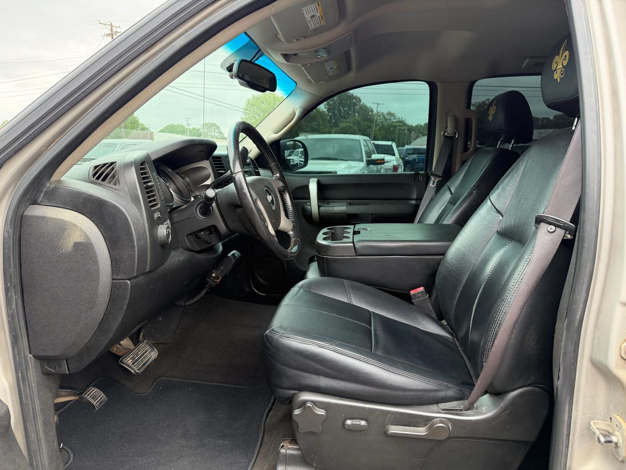 Chevrolet Silverado 1500 4WD Crew Cab 143.5" LT 2009