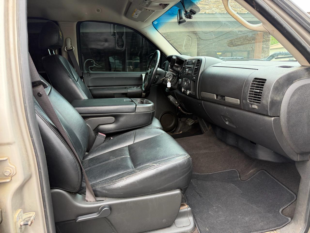 Chevrolet Silverado 1500 4WD Crew Cab 143.5" LT 2009