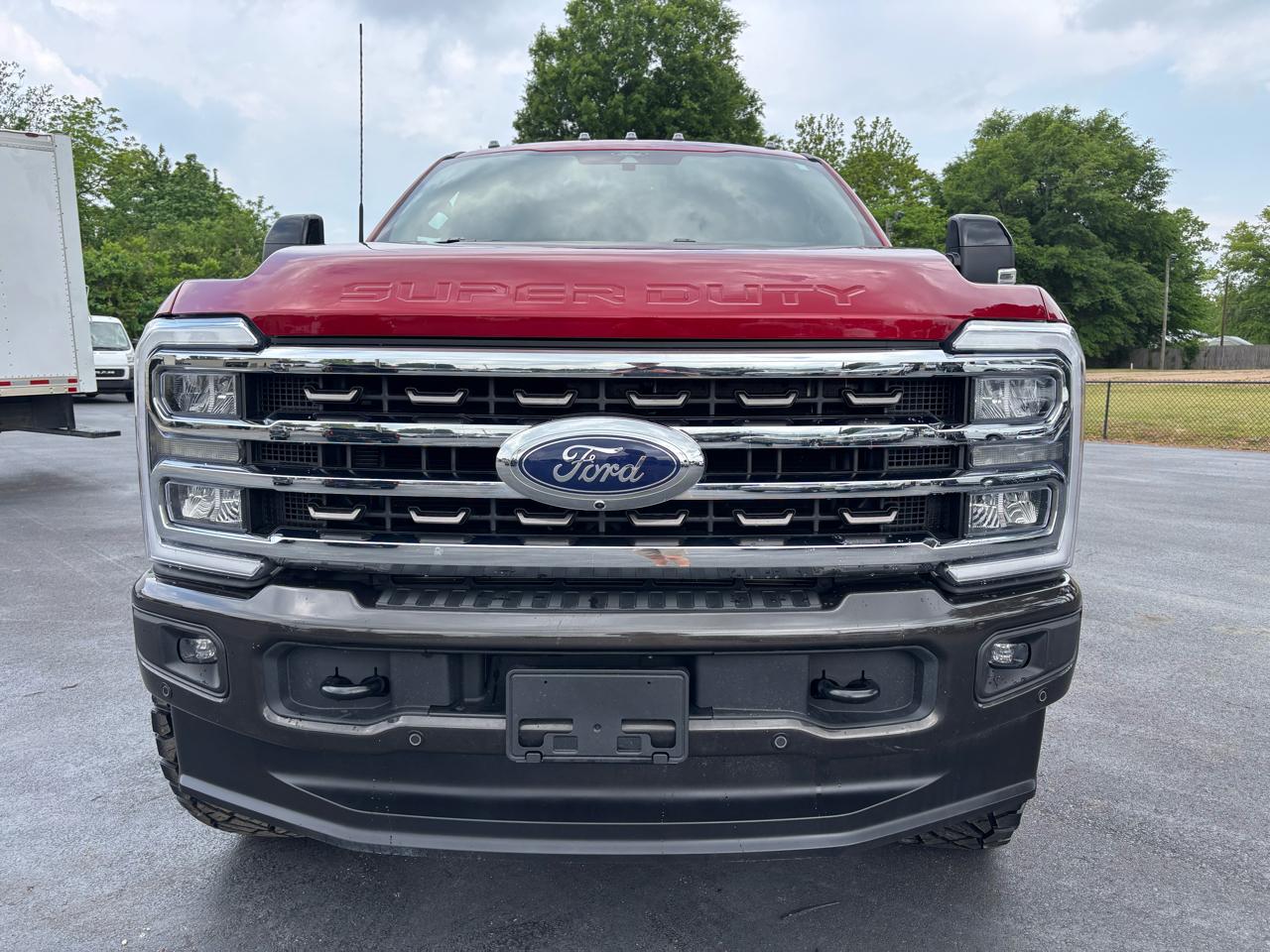 Ford Super Duty F-350 SRW King Ranch 4WD Crew Cab 6.75' Box 2025