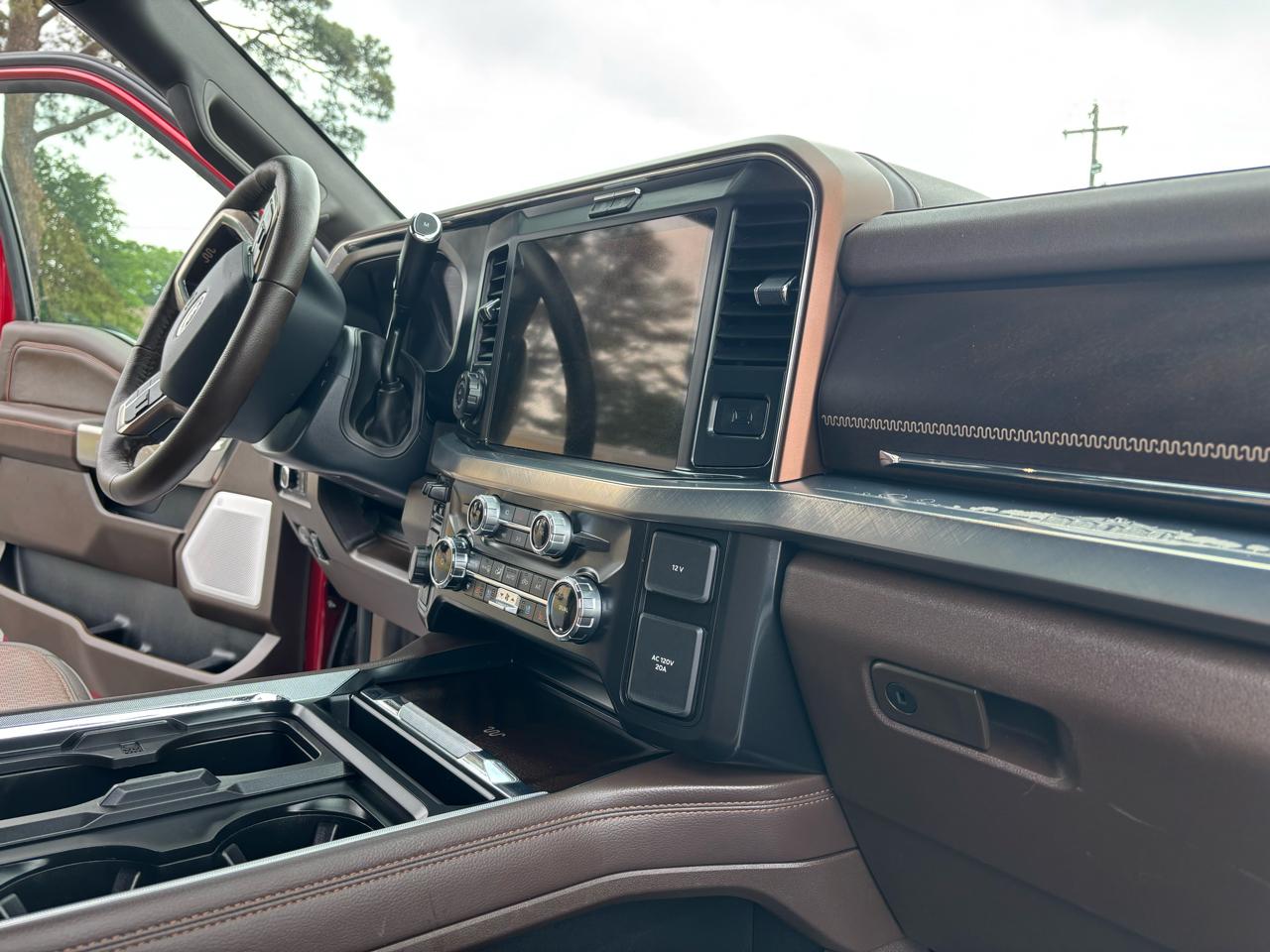 Ford Super Duty F-350 SRW King Ranch 4WD Crew Cab 6.75' Box 2025