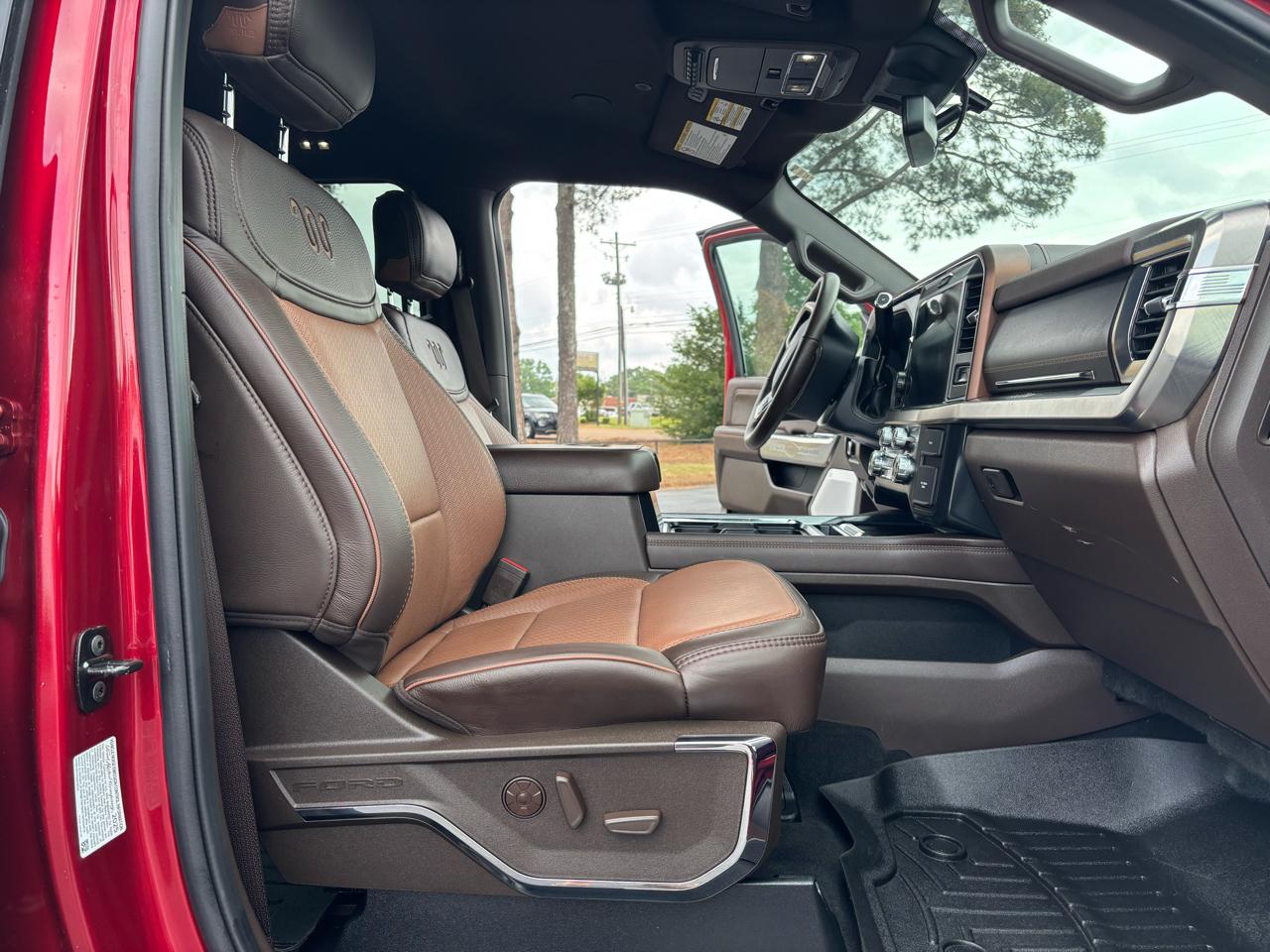 Ford Super Duty F-350 SRW King Ranch 4WD Crew Cab 6.75' Box 2025