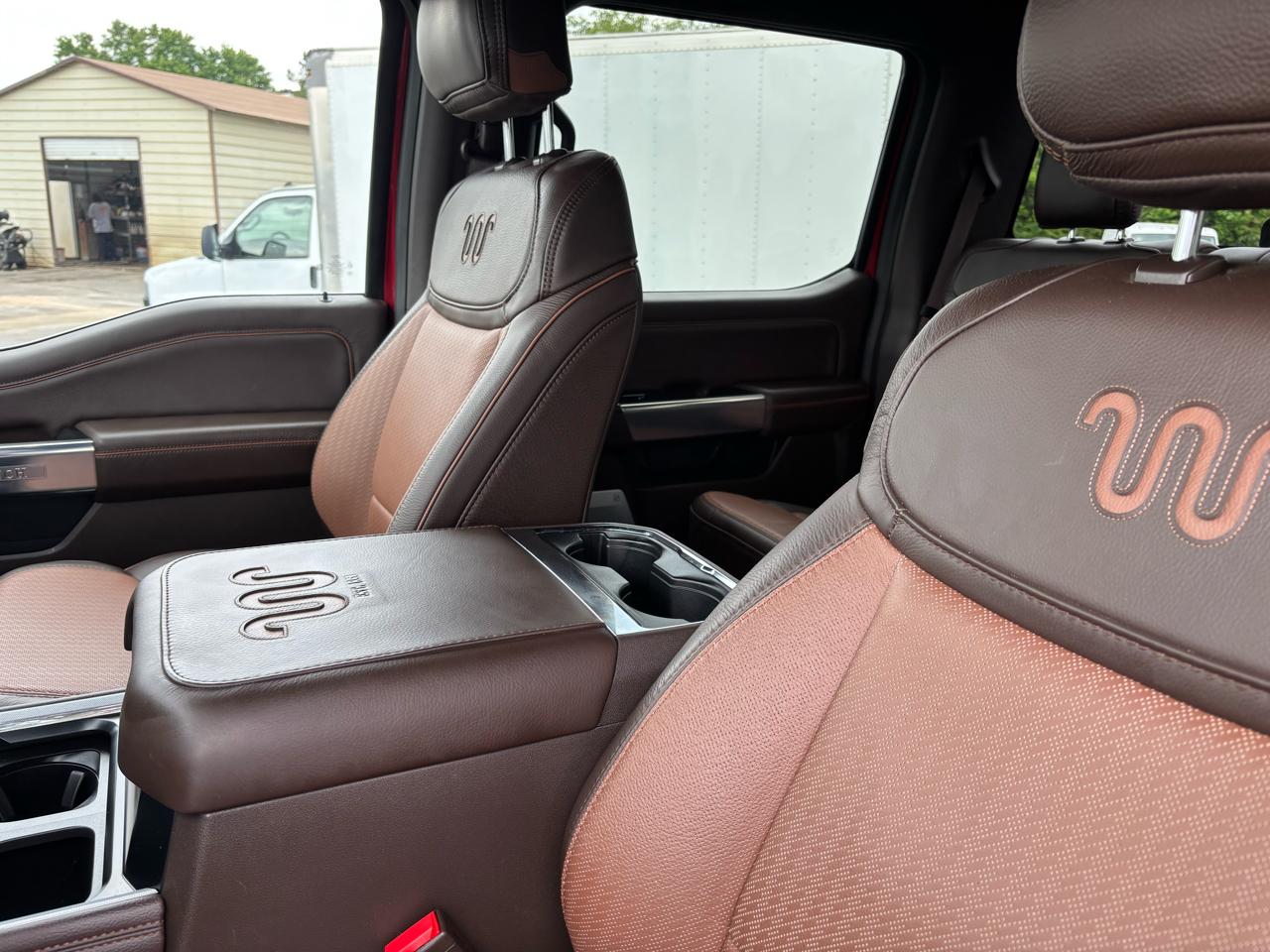 Ford Super Duty F-350 SRW King Ranch 4WD Crew Cab 6.75' Box 2025