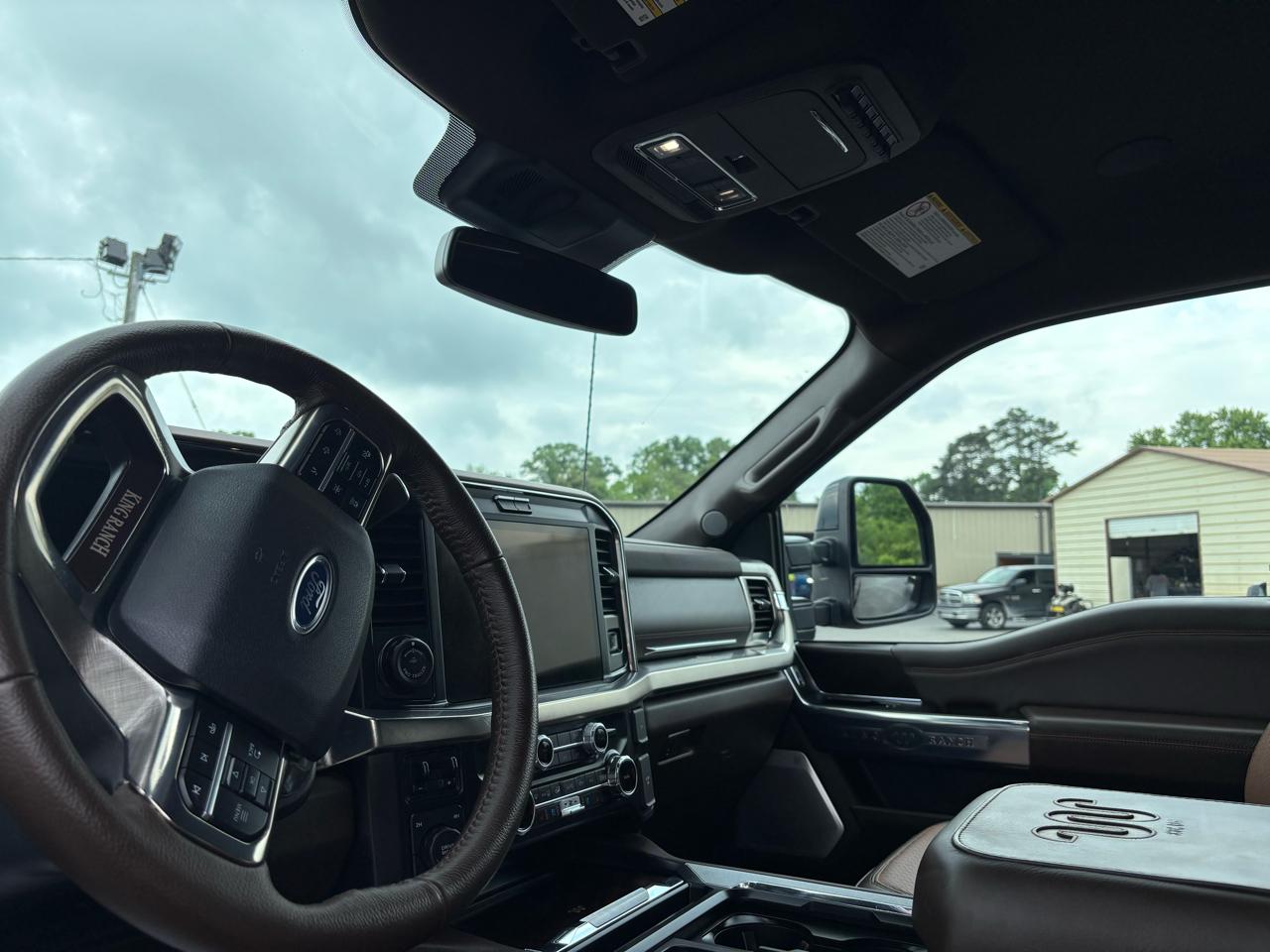 Ford Super Duty F-350 SRW King Ranch 4WD Crew Cab 6.75' Box 2025