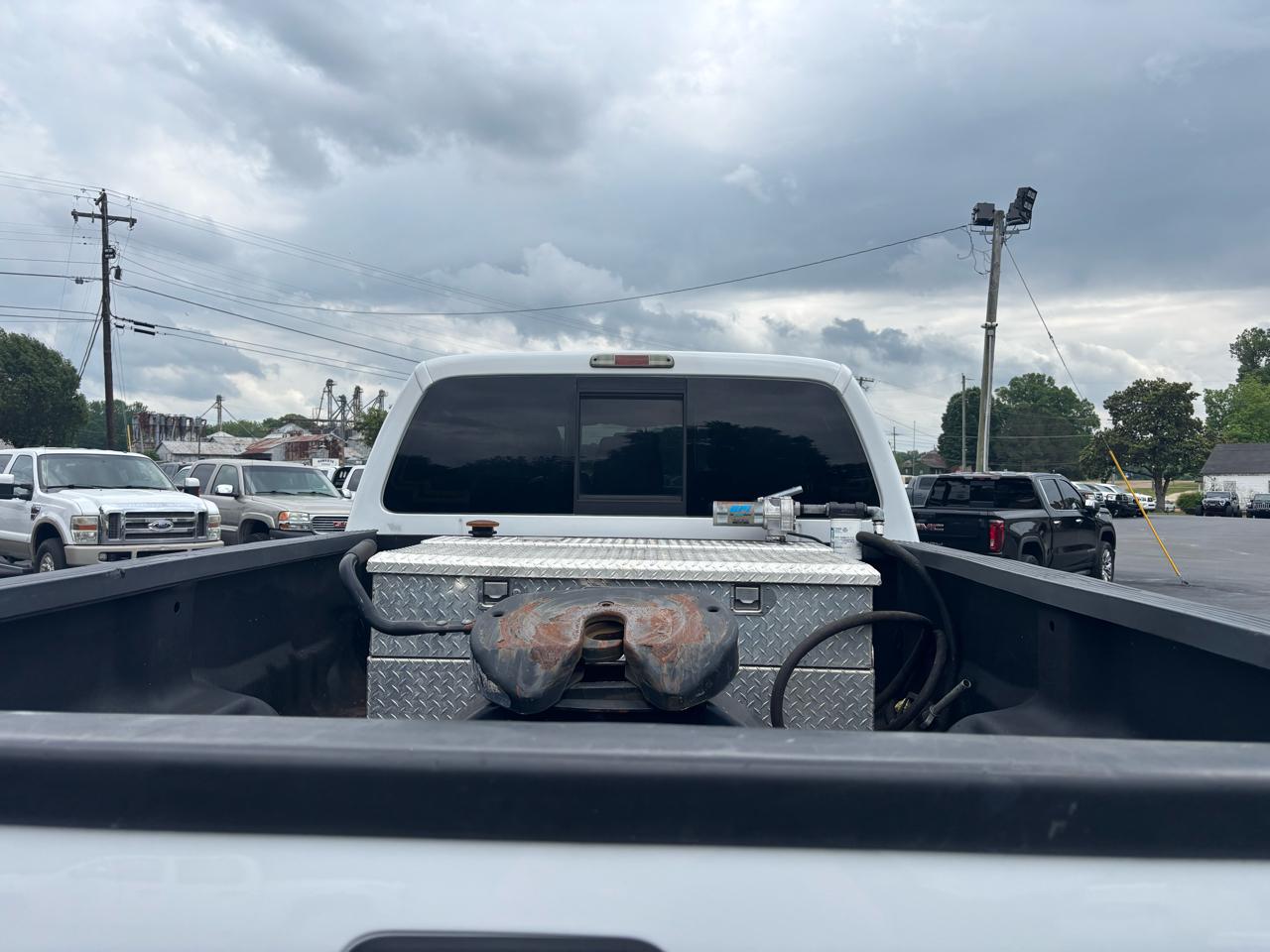 Ford Super Duty F-350 DRW 4WD Crew Cab 172" Lariat 2013