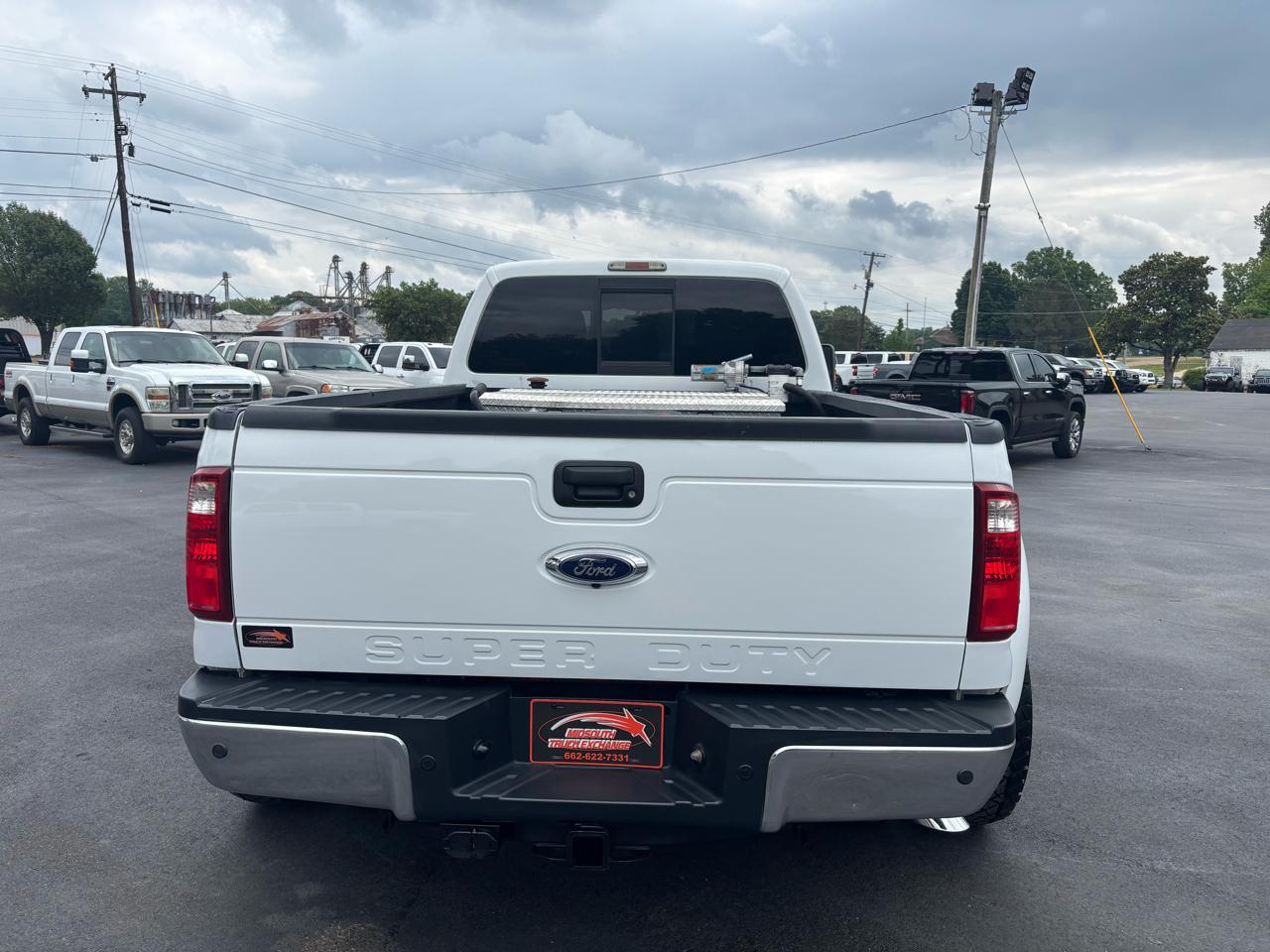 Ford Super Duty F-350 DRW 4WD Crew Cab 172" Lariat 2013