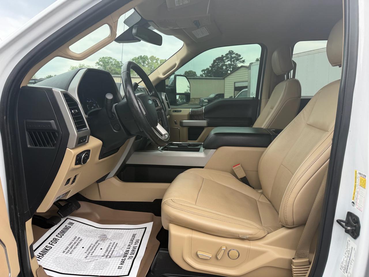 Ford Super Duty F-250 SRW Lariat 4WD Crew Cab 6.75' Box 2019