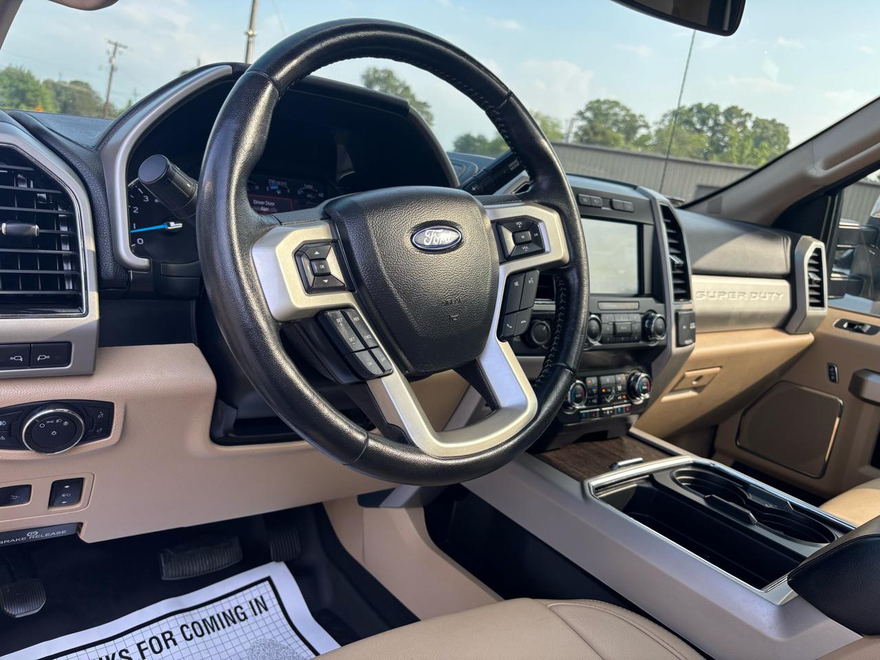 Ford Super Duty F-250 SRW Lariat 4WD Crew Cab 6.75' Box 2021