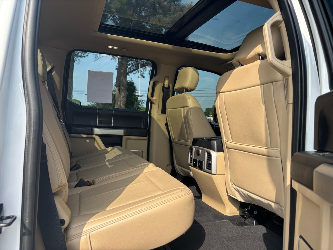 Ford Super Duty F-250 SRW Lariat 4WD Crew Cab 6.75' Box 2021