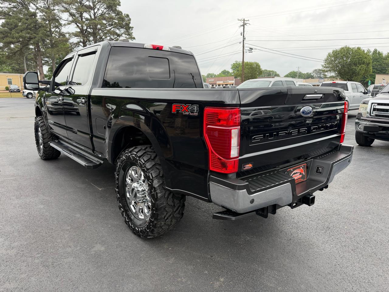 Ford Super Duty F-250 SRW Lariat 4WD Crew Cab 6.75' Box 2022