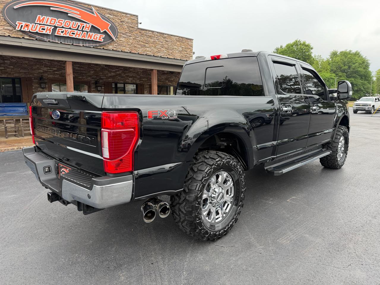 Ford Super Duty F-250 SRW Lariat 4WD Crew Cab 6.75' Box 2022