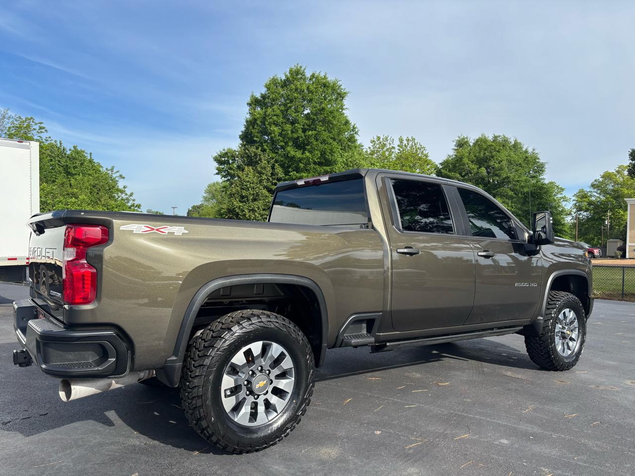 Chevrolet Silverado 2500HD 4WD Crew Cab 159" Custom 2023