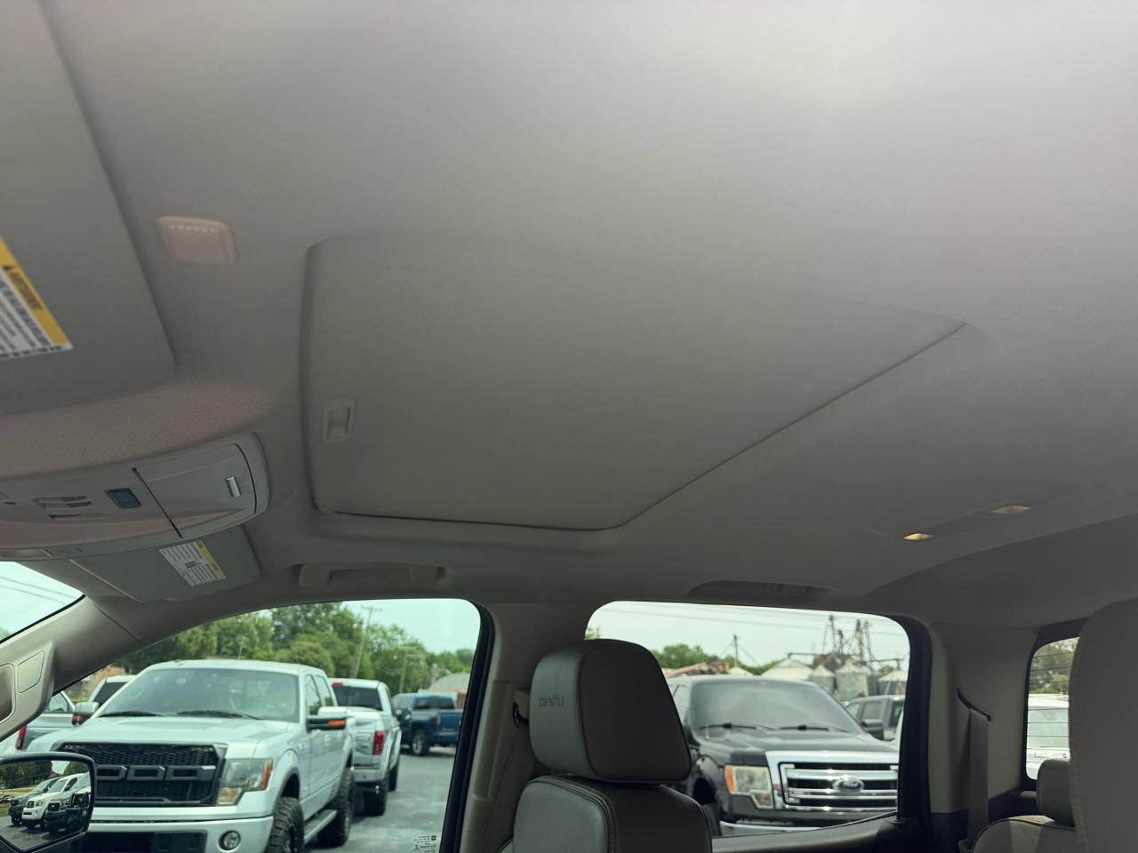 GMC Sierra 1500 4WD Crew Cab 143.5" Denali 2016