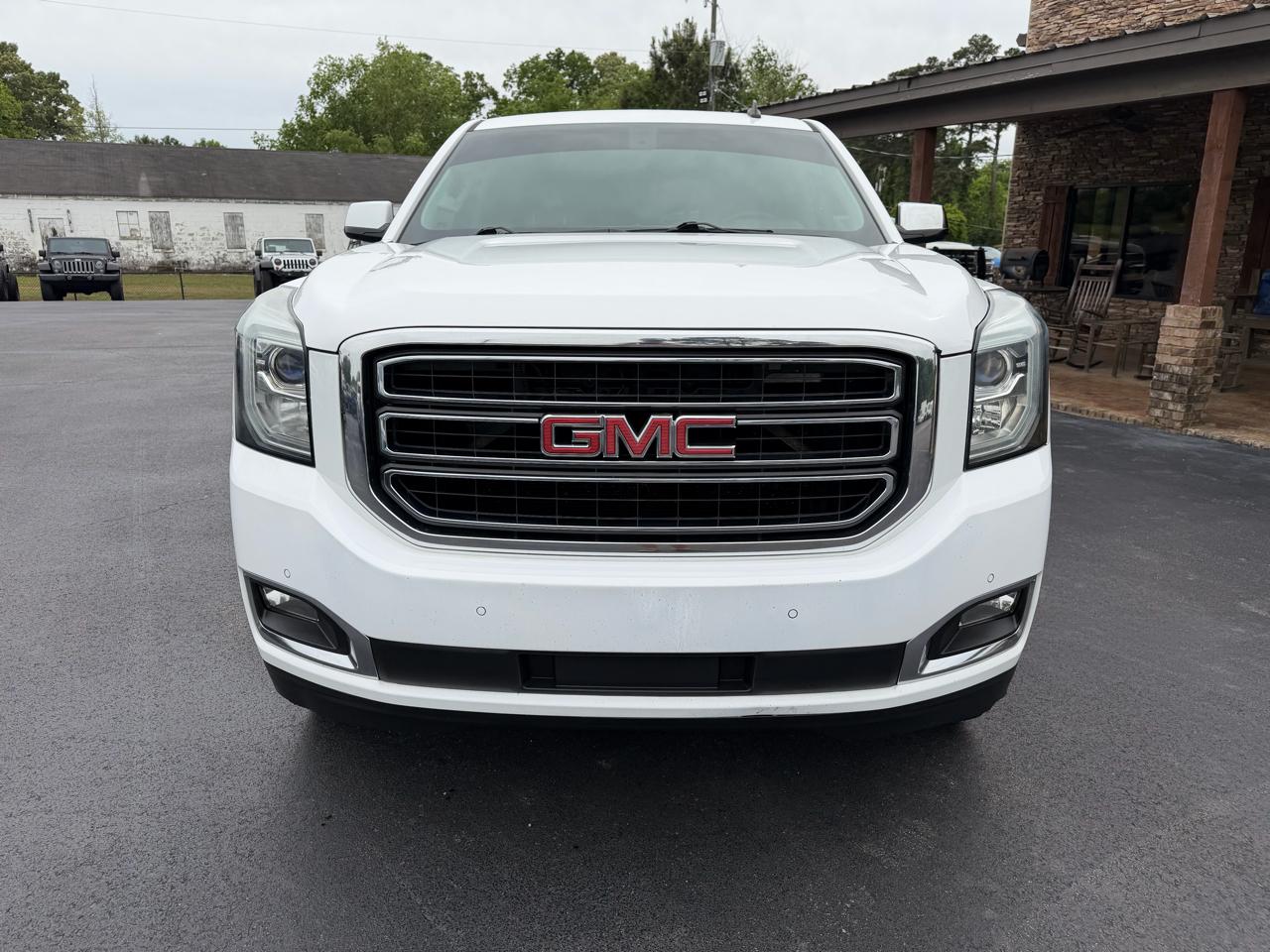 GMC Yukon 4WD 4dr SLE 2015