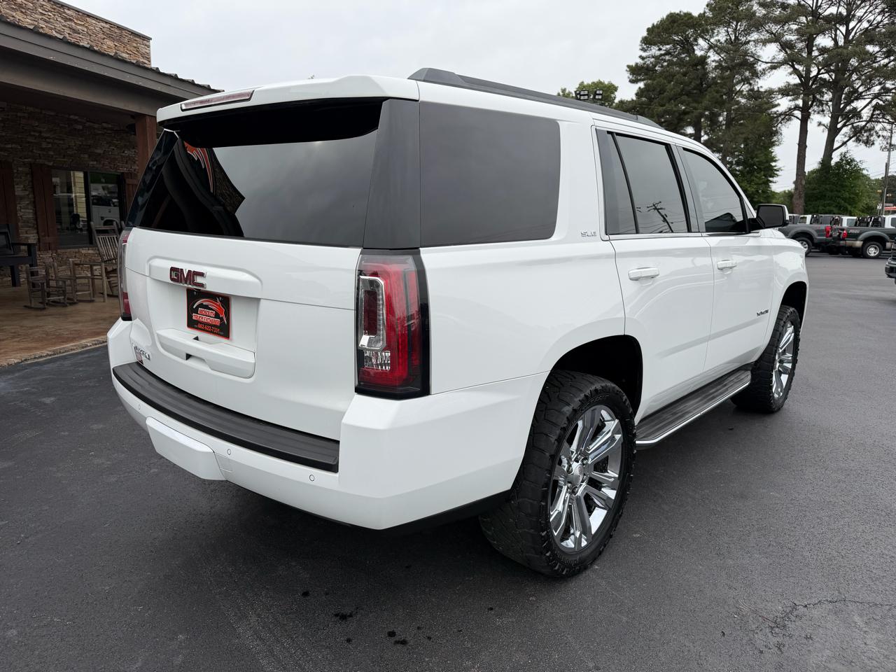 GMC Yukon 4WD 4dr SLE 2015