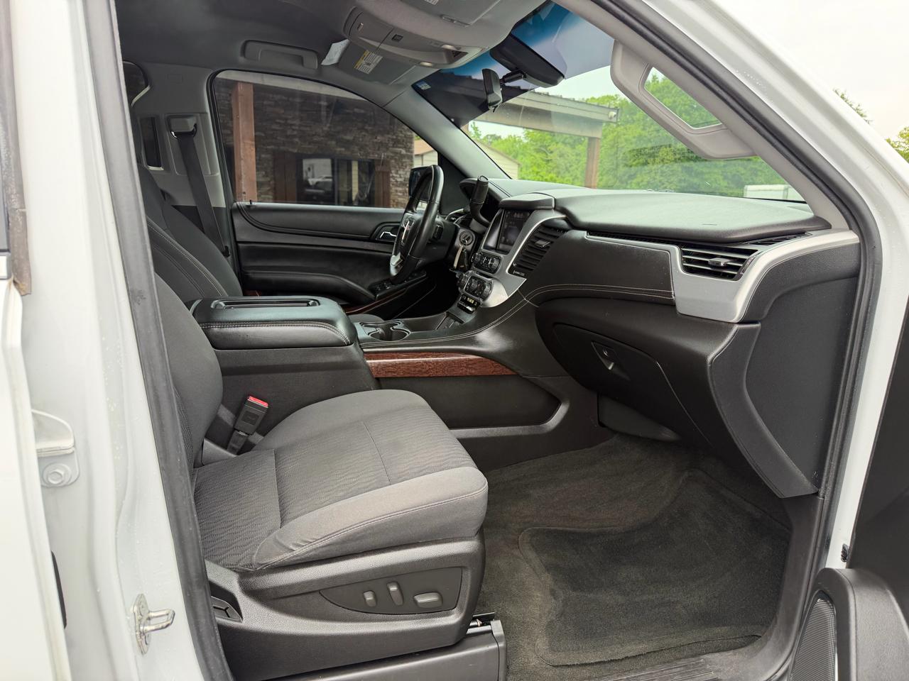 GMC Yukon 4WD 4dr SLE 2015