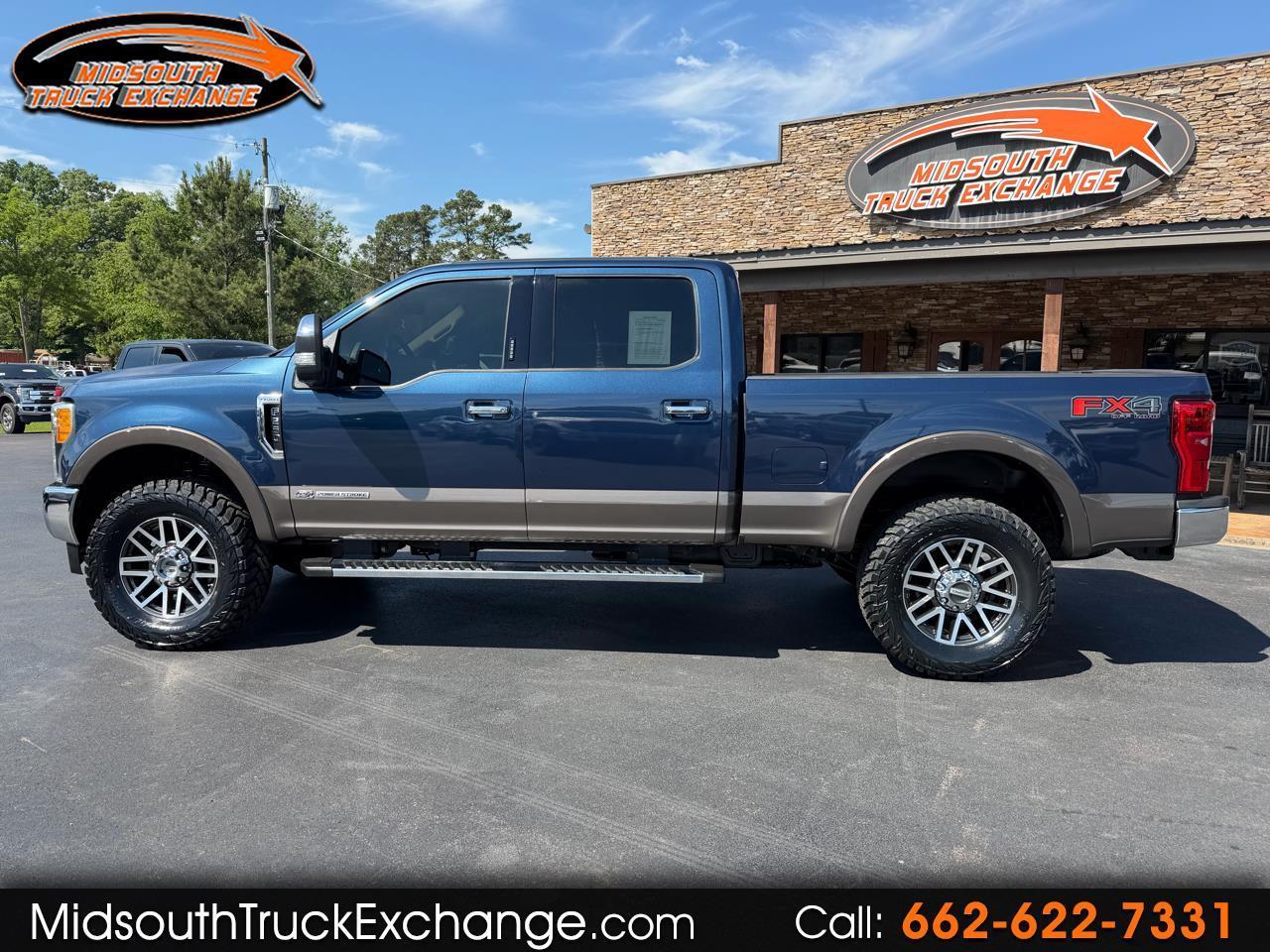 Ford Super Duty F-250 SRW Lariat 4WD Crew Cab 6.75' Box 2017