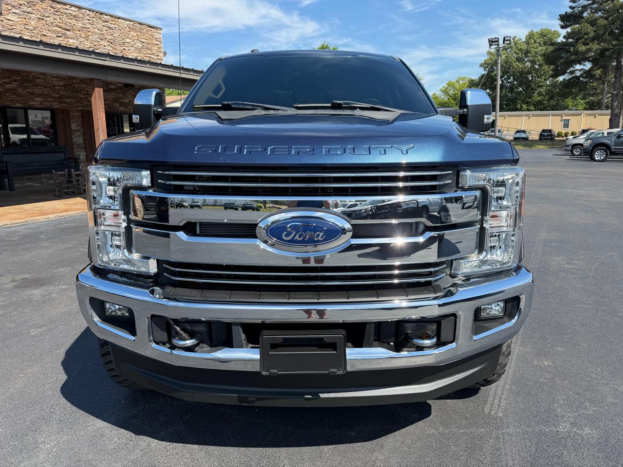 Ford Super Duty F-250 SRW Lariat 4WD Crew Cab 6.75' Box 2017