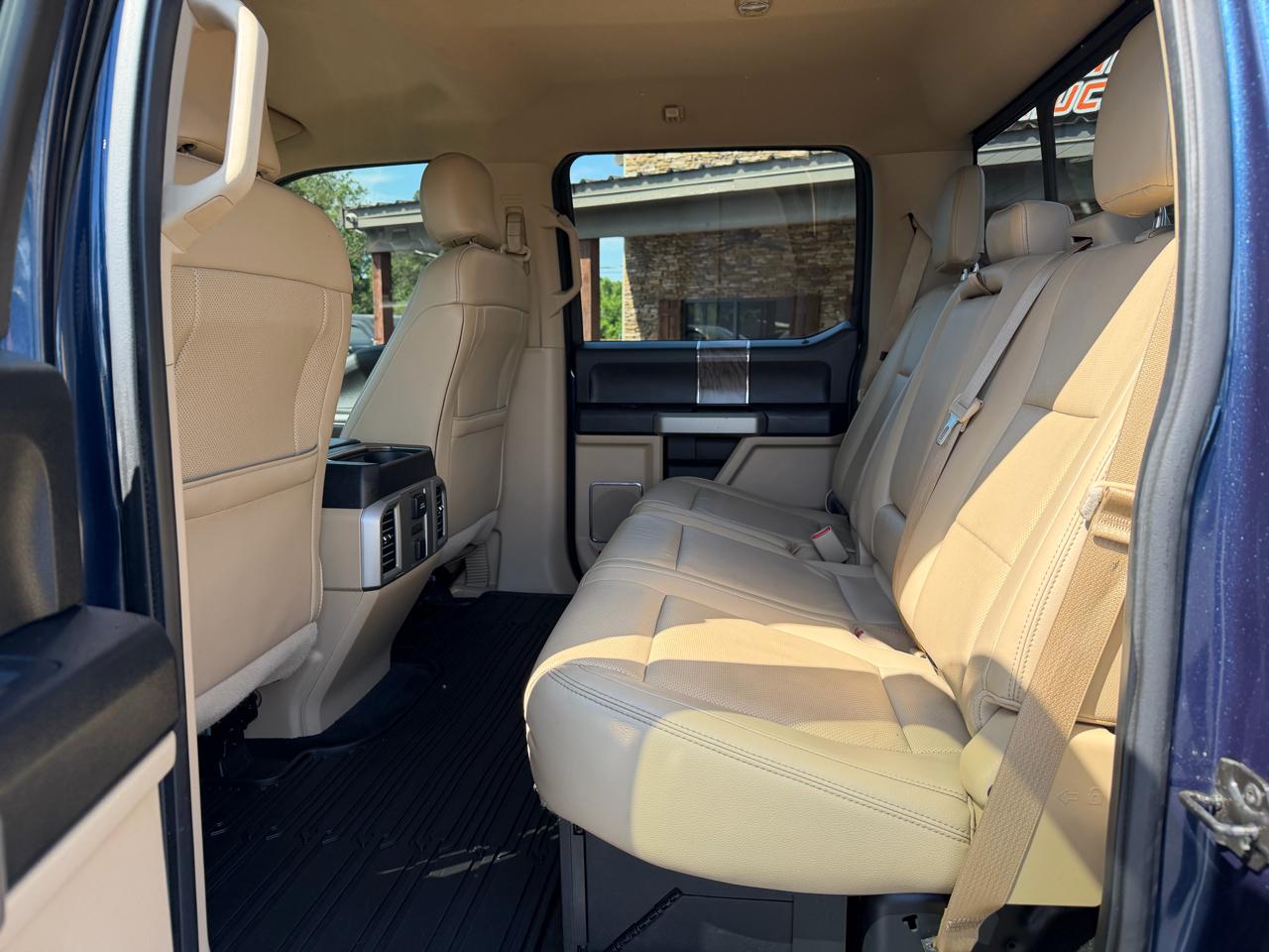Ford Super Duty F-250 SRW Lariat 4WD Crew Cab 6.75' Box 2017