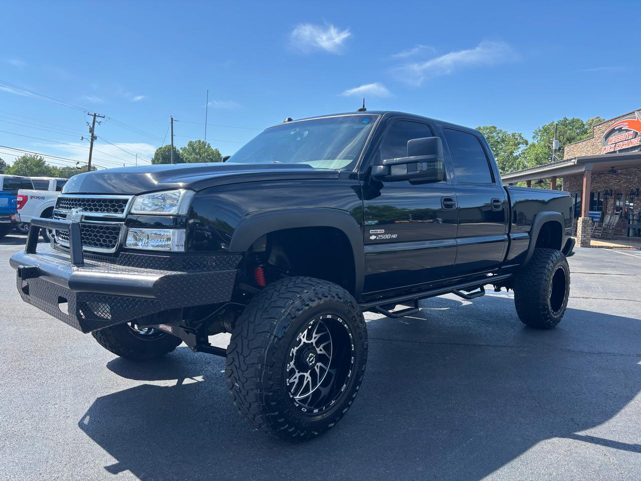 Chevrolet Silverado 2500HD Crew Cab 153" WB 4WD LT 2004
