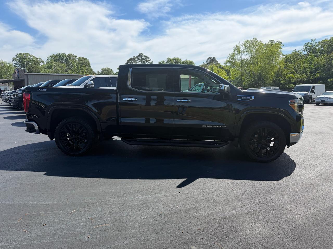 GMC Sierra 1500 4WD Crew Cab 147" SLT 2019