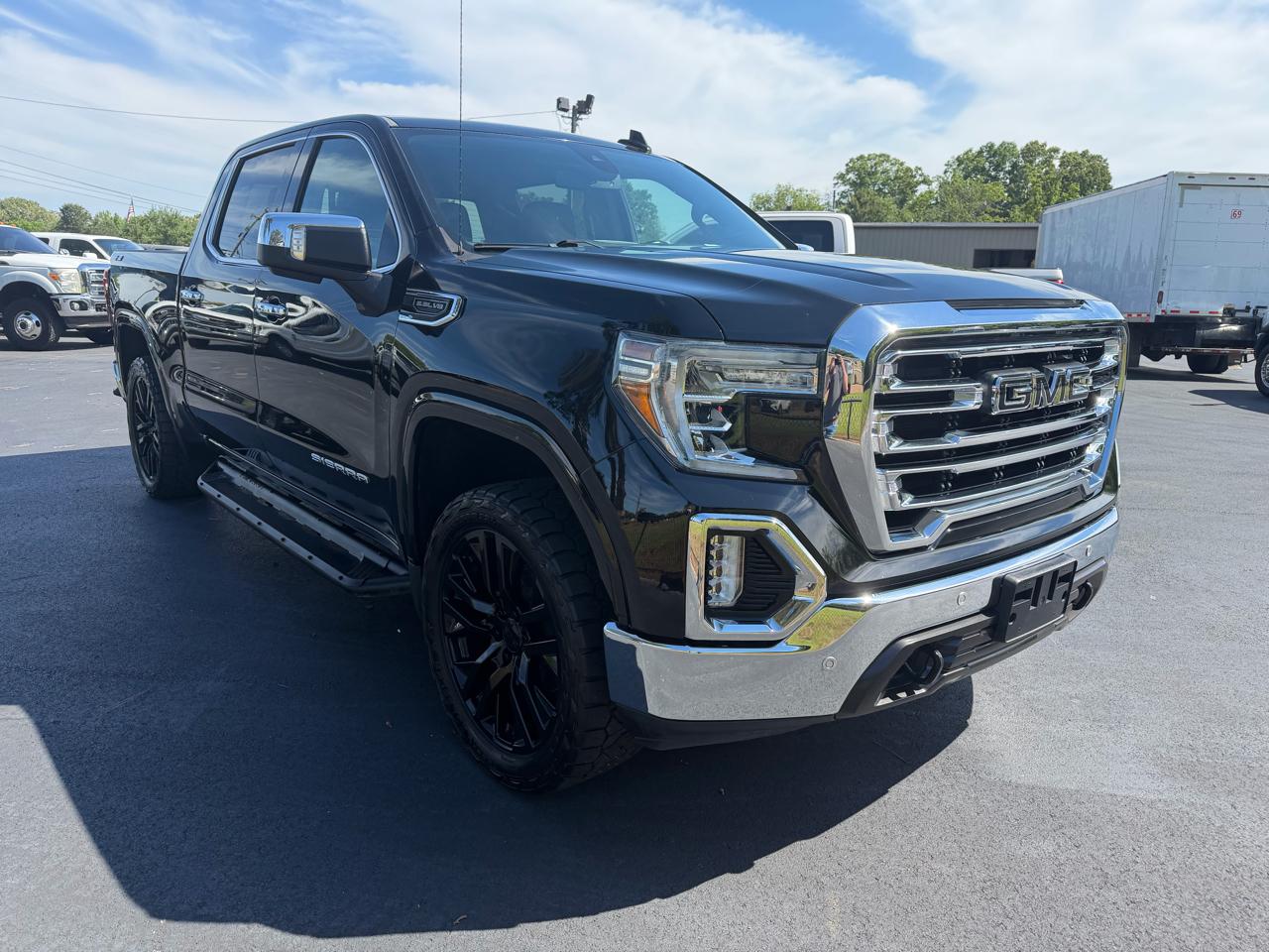 GMC Sierra 1500 4WD Crew Cab 147" SLT 2019