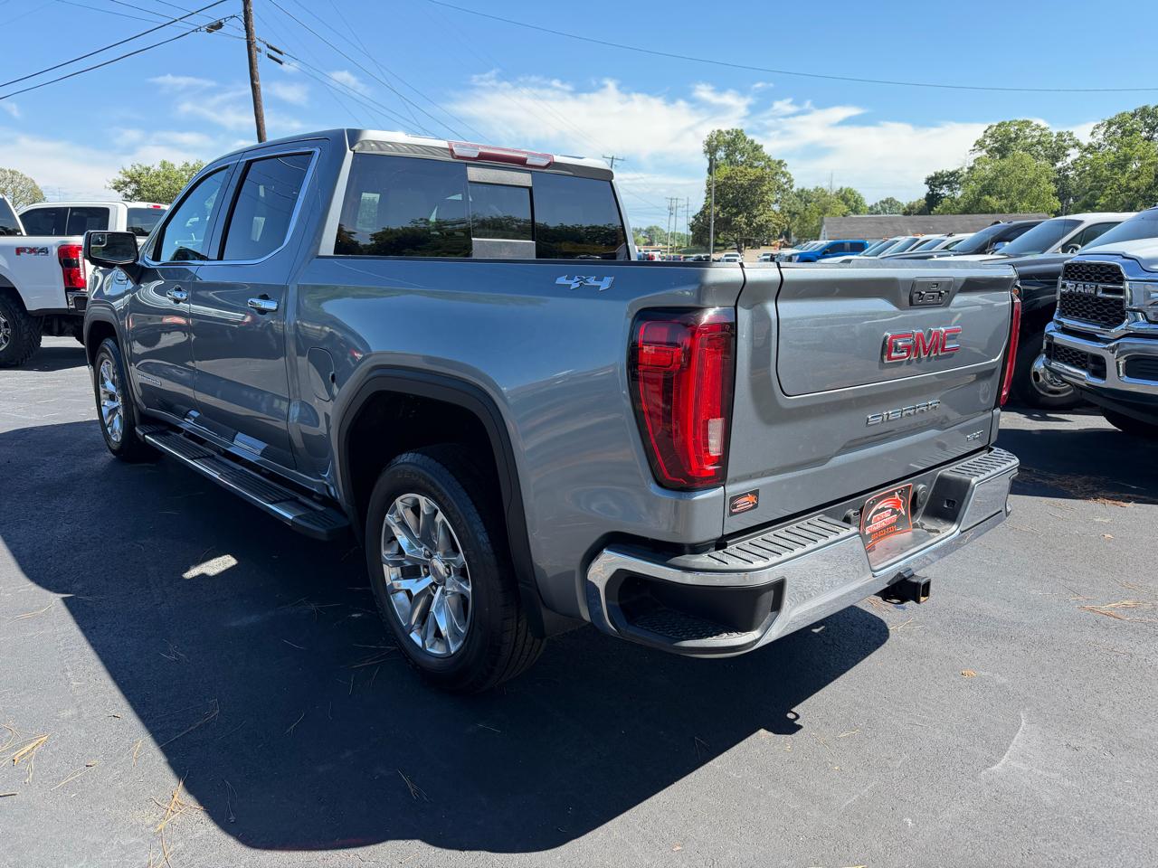 GMC Sierra 1500 4WD Crew Cab 147" SLT 2019